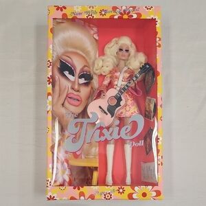 NWT The Trixie Integrity Toys Doll, NIB NRFB
